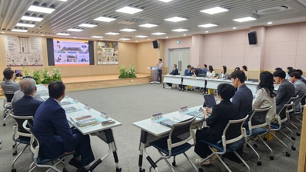 사전설명회.jpg